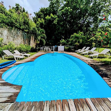 Grand Studio Plein De Charme Sainte-Anne  Dış mekan fotoğraf